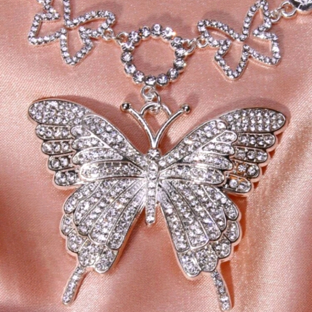 SILVER BUTTERFLY RHINESTONE BRACELET NEW - Picture 4 of 6
